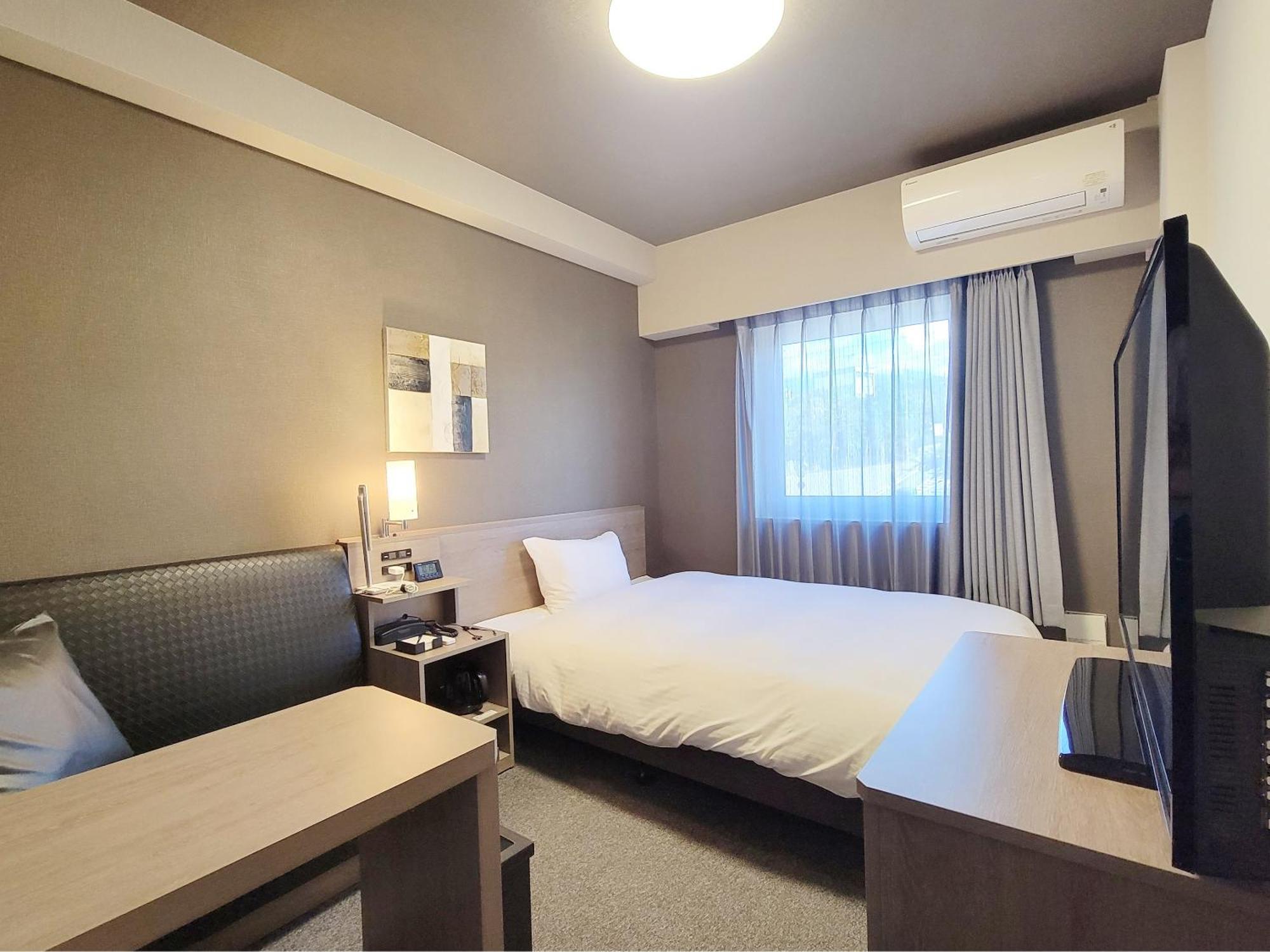 Hotel Route-Inn Komoro Екстериор снимка