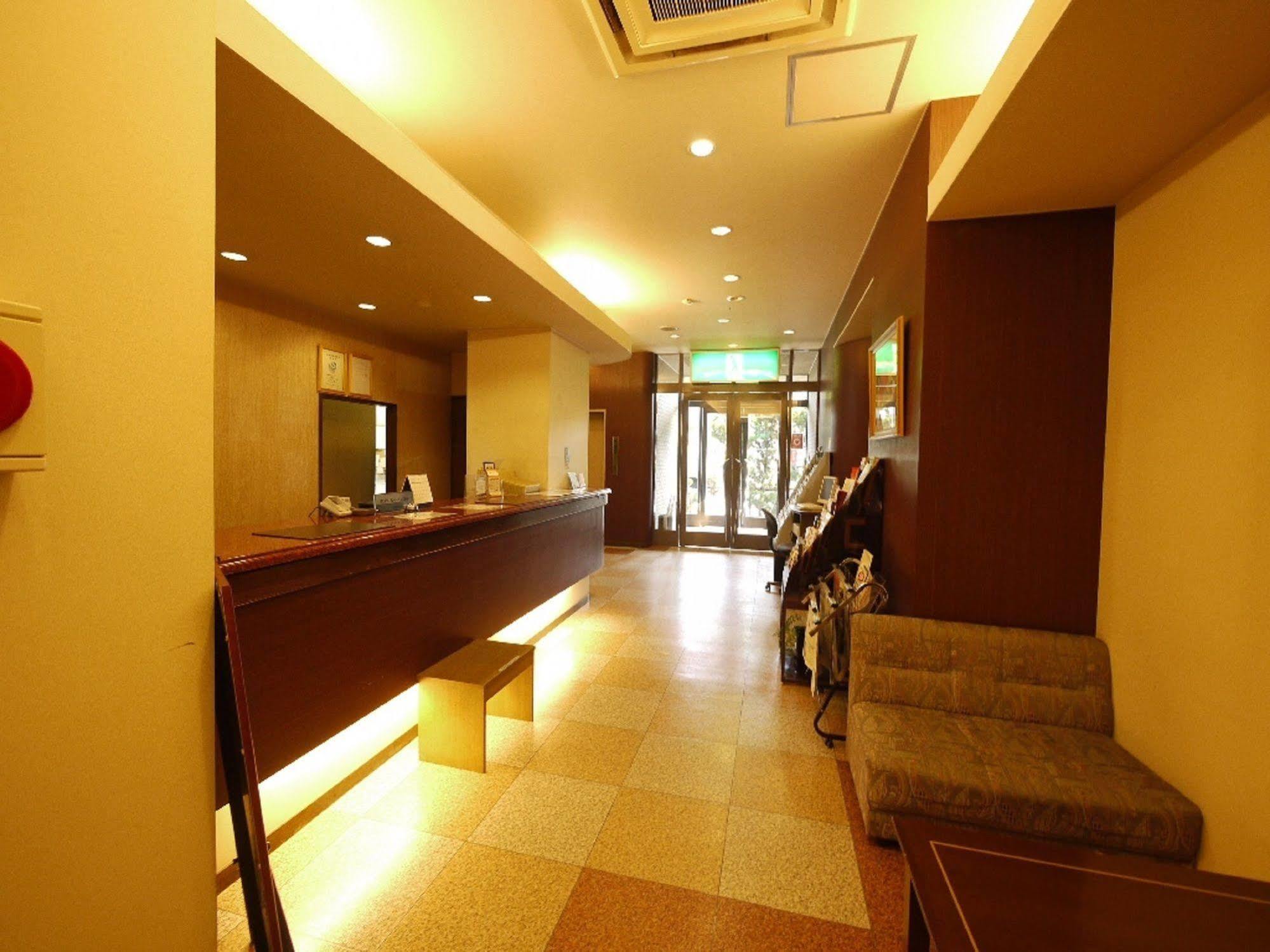 Hotel Route-Inn Komoro Екстериор снимка